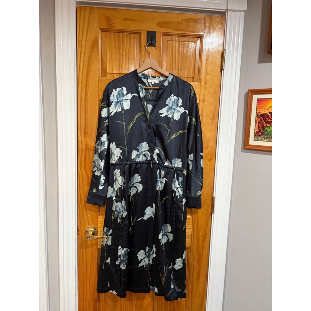 Vince Dark Floral Midi Dress Long Sleeve V Neck Empire Waist Small